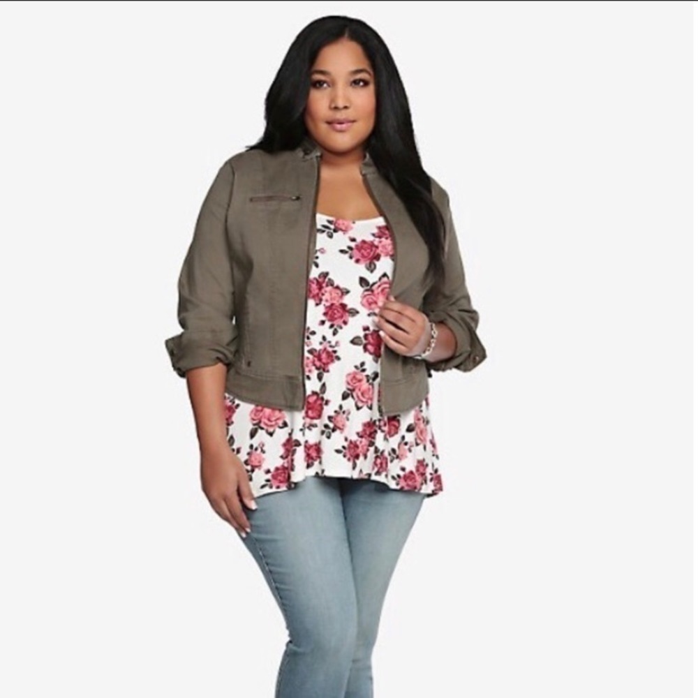 TORRID CROPPED MILITARY JACKET SIZE 0X